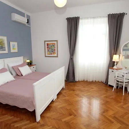 Celio Cega Villa Trogir